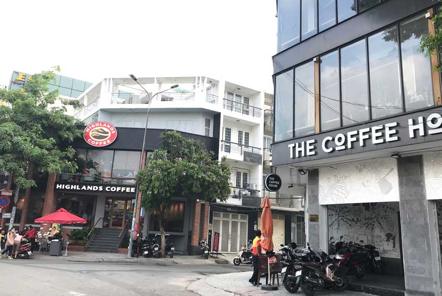 Cuộc chiến chuỗi cà phê Highlands Coffee, Trung Nguyên, The Coffee House đang khốc liệt ra sao
